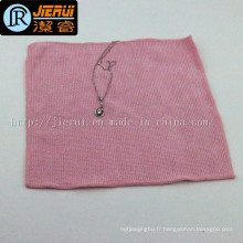 Serviette en microfibre pour collier